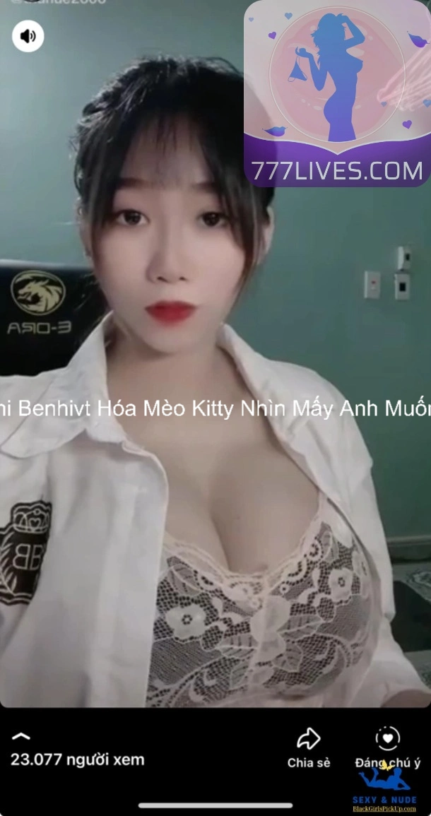 Huệ Nhi Benhivt Hóa Mèo Kitty Nhìn Mấy Anh Muốn Rờ Ti 3